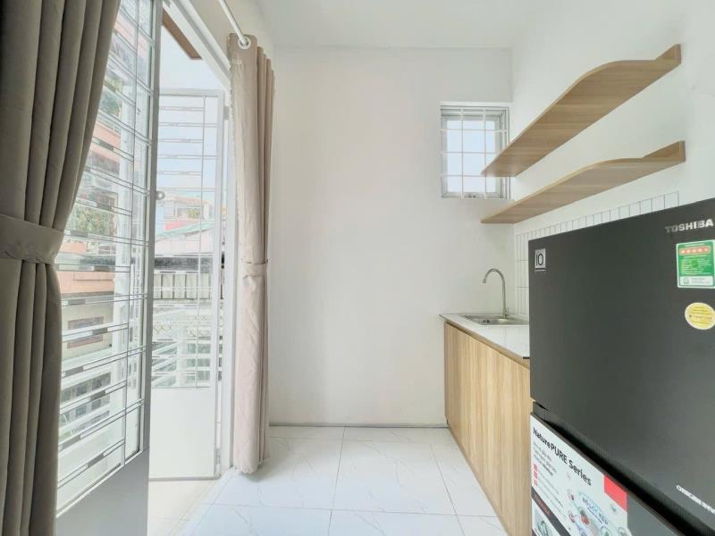 Trống sẵn căn hộ 38m2 ban công rộng thoáng ngay lê quang định gần chợ bà chiểu giáp quận 1,3 khu an ninh , hẻm ô tô  - Ảnh 3