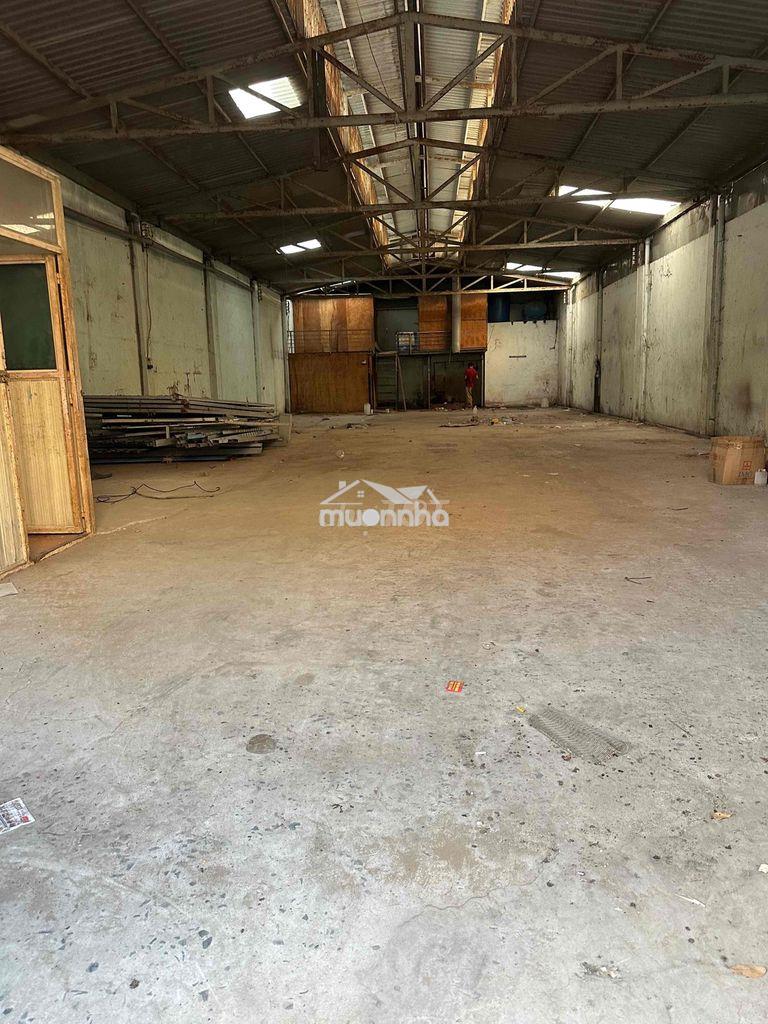 Cho thuê kho xưởng cho mọi ngah nghề..hẻm xe tải .ht. lvk.q12dt:10x30m