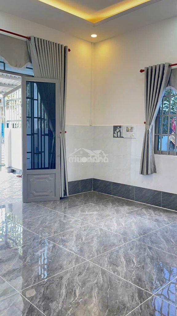 Chủ bể nợ-xả lỗ gấp nhà mới tinh 186.7m2 tại củ chi,giá chỉ 800 triệu