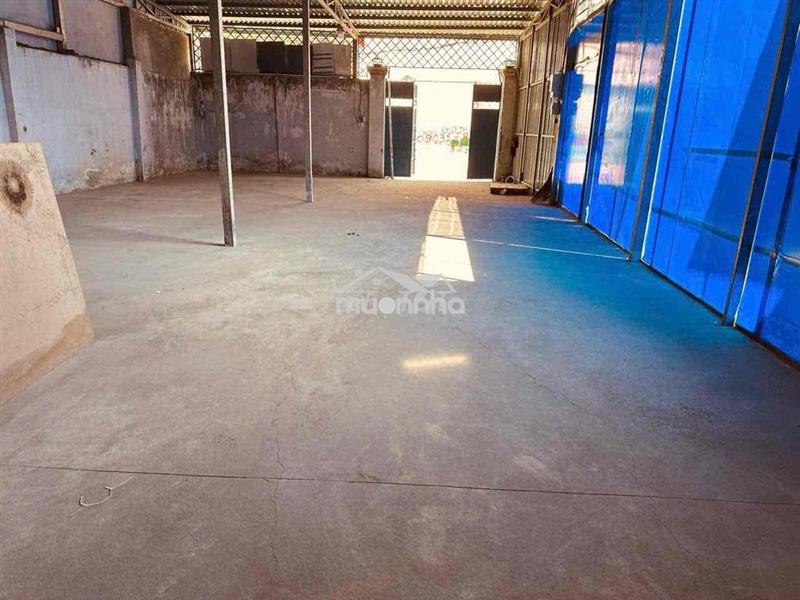 Cho thuê nhà kho xưởng 9x20m. sẵn điện 3 pha