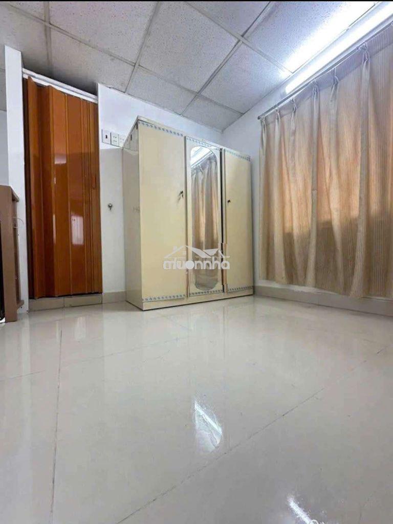 Nhà 60m2. 3pn 2wc. chỉ 6 tr. ngay q3 - Ảnh 3