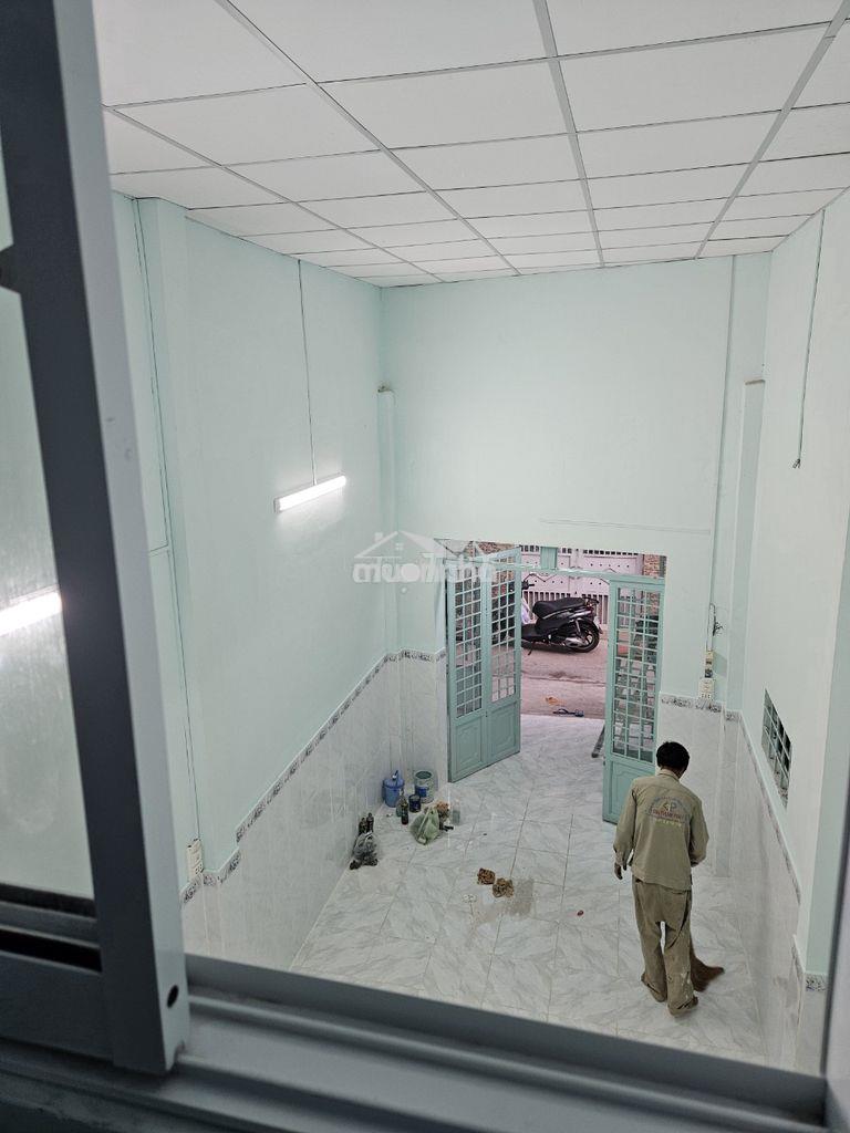 Cho thuê nhà nguyên căn , hẻm xe hơi vào tận nhà