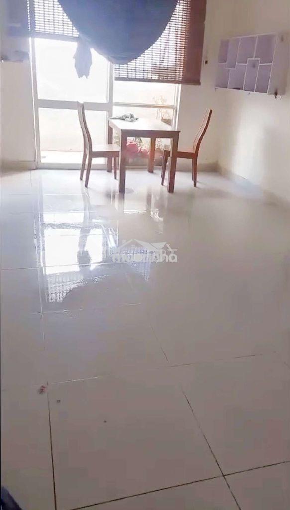 Cho thue căn hộ lê thành mã lò, 40m2 có nội thất. nhà rộng thoáng mát
