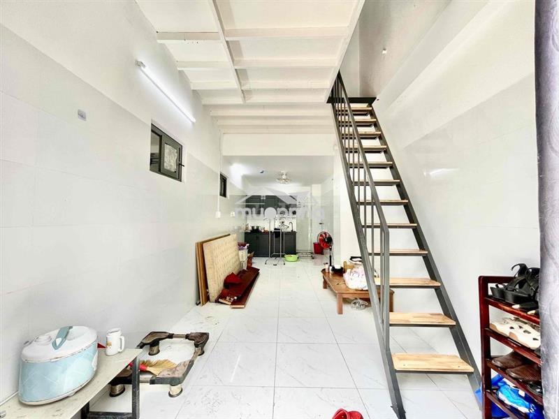 Cho thuê nhà nguyên căn 1 trệt 1 lầu ngay đoạn giữa nguyễn văn quá