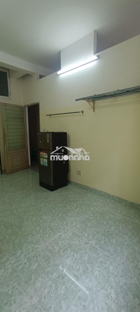 Phòng trọ giá rẻ ở quận 10 - Ảnh 2