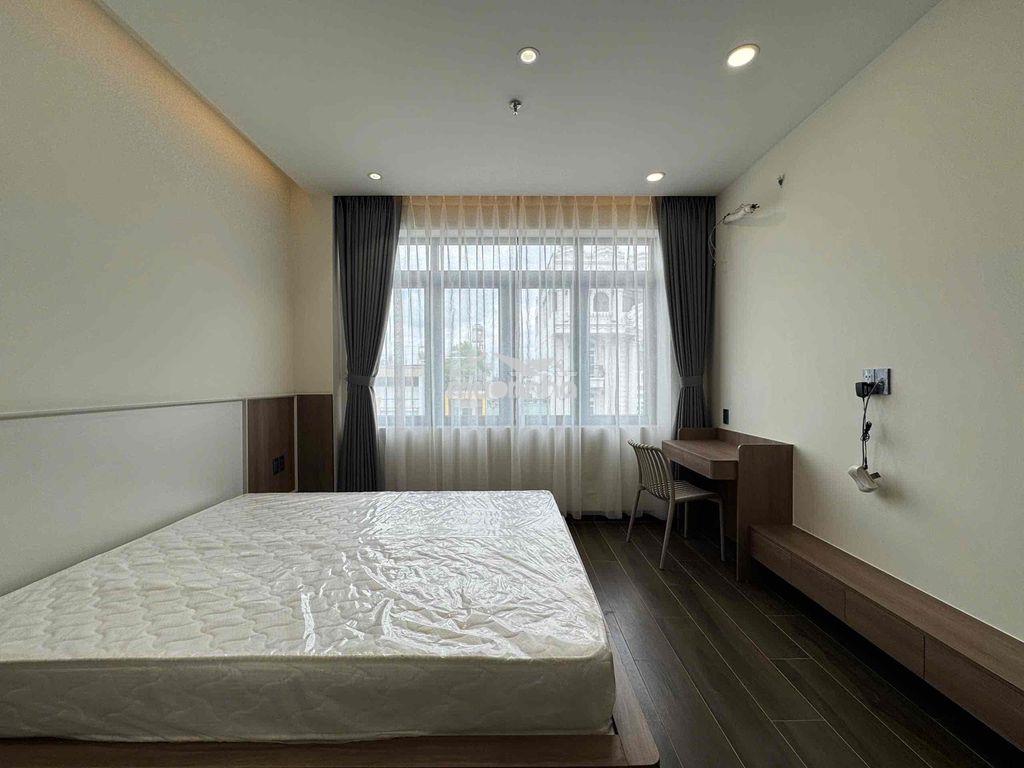 Giá tốt căn hộ tách bếp 8tr ngay sân bay có thang máy - 2