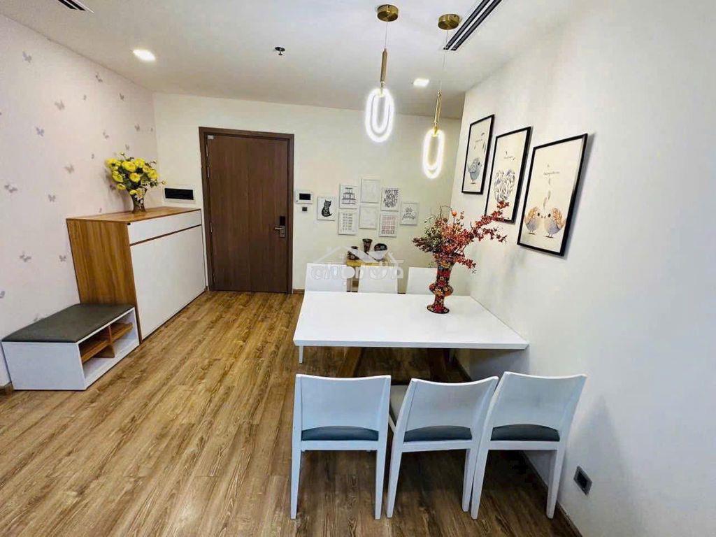 Cho thuê giá tốt 3pn view sông, nội thất xịn, vinhomes central park - Ảnh 4