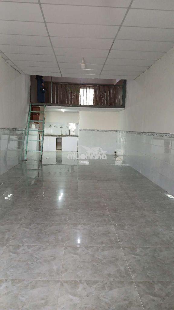 Nhà 4m×16m🌲dưới trống suốt trên.lửng.gần chợ đầu mối - 3