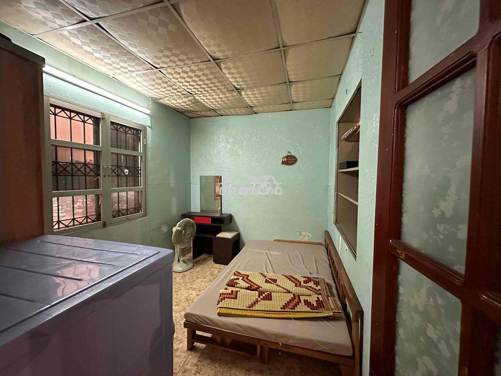 Cho thuê căn hộ tập thể 95 phố láng hạ - Ảnh 4