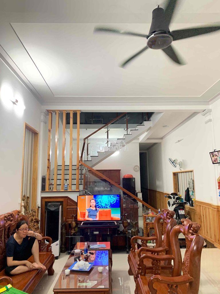 Nhà chính chủ cần bán