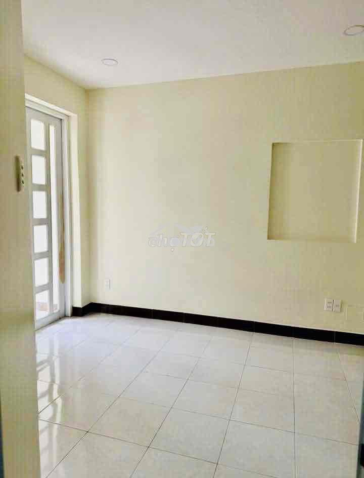 Nhà mới đẹp, 1tr 3lầu, 3p. ngủ 3wc ở gd 5-6ng làm việc ok - Ảnh 4