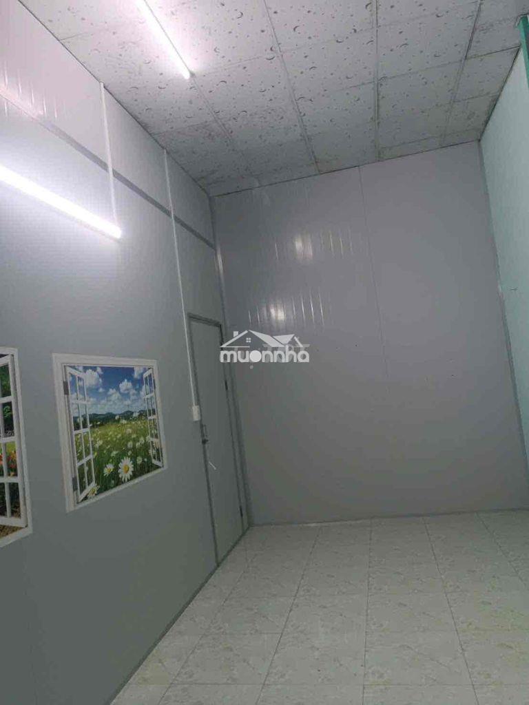 Nhà gần chợ vườn lài.  cấp 4 : 1pn wc. an ninh. sạch sẽ - Ảnh 3