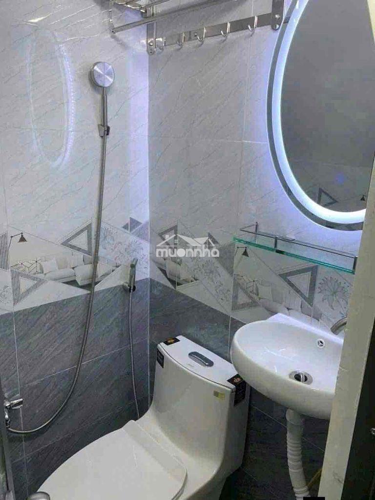 Nhà nguyên căn 2pn 2wc hẻm 1806 ô tô gần nhà giá 6tr - Ảnh 3