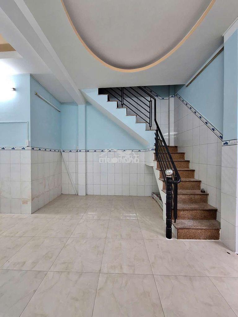 🏠🏠 Cho thuê nhà hẻm đường nguyễn văn cừ, q5
💢 diện tích : 5m ❌ - Ảnh 2