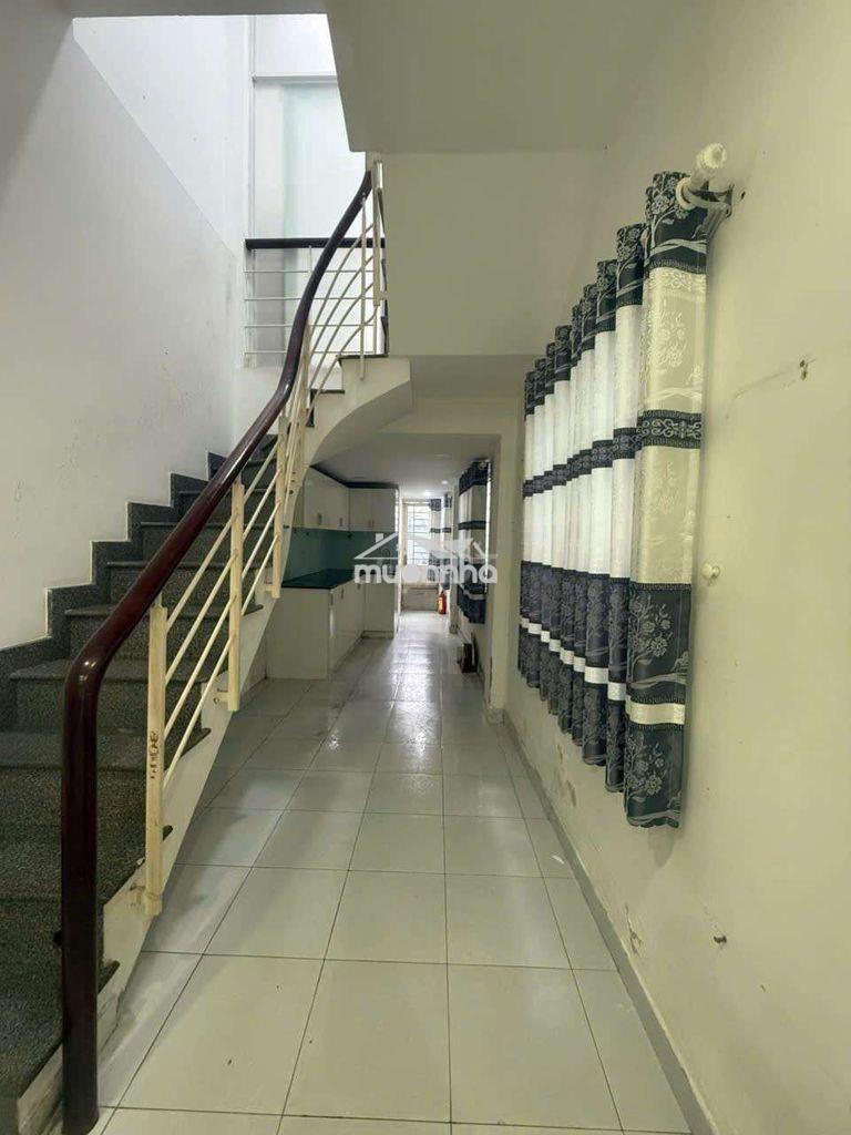 Nhà- nc-2pn-2wc-gia-9,5tr-tl-phan xích long-phú nhuận  - 2
