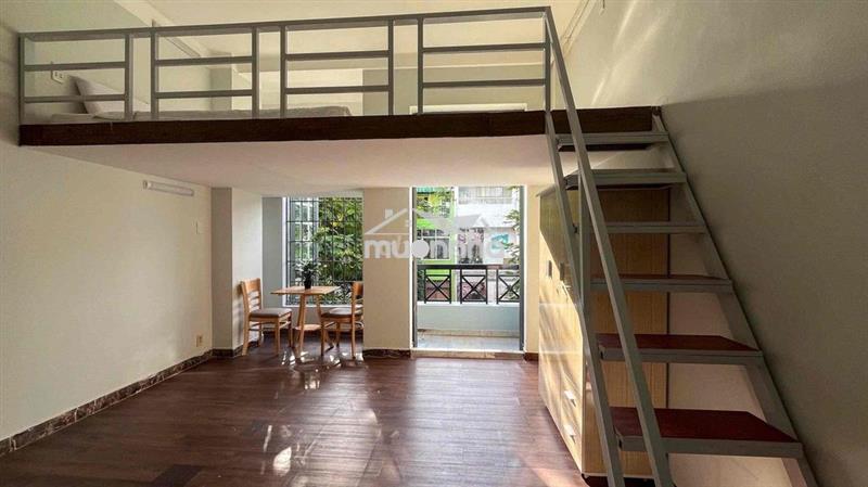 Duplex ban công ngay bàn cờ
