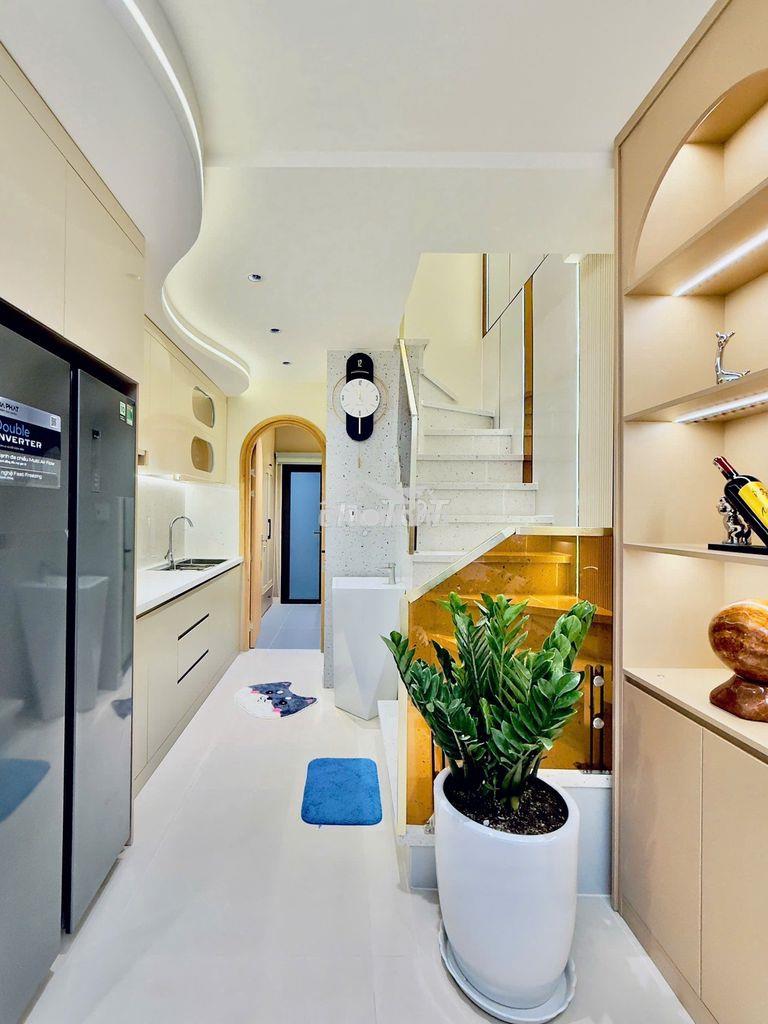 Lên sóng nhà mới 2 mặt tiền - hxh - khu vip phan xích long - Ảnh 3