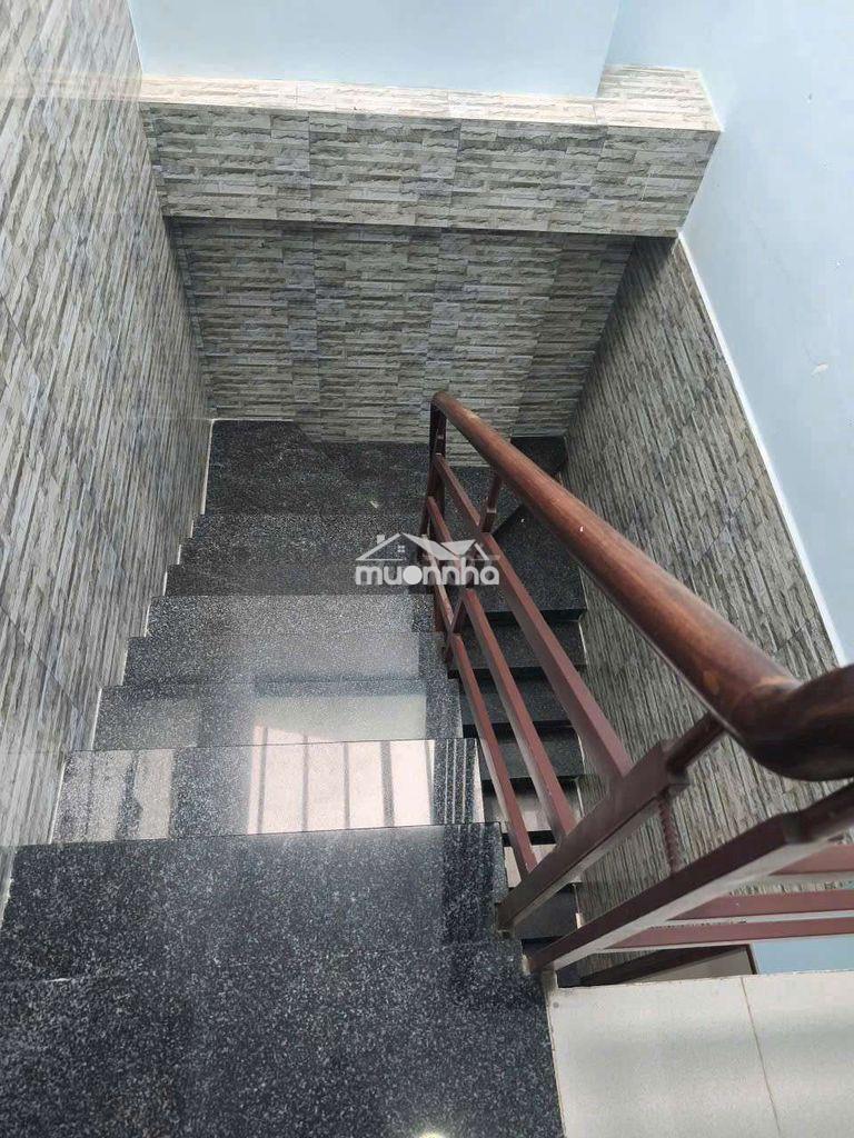 Cho thuê nhà nguyên căn lê văn lương - Ảnh 2