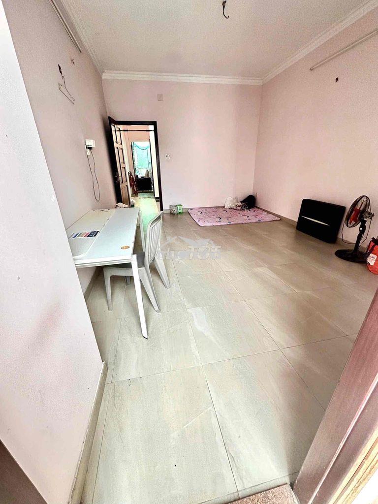 Phòng nằm ngay đại học công thương văn hiến - Ảnh 4