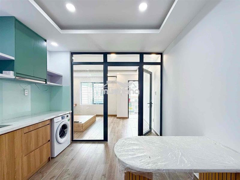 Cho thuê căn hộ tách bếp ban công ngay him lam trung sơn quận 7