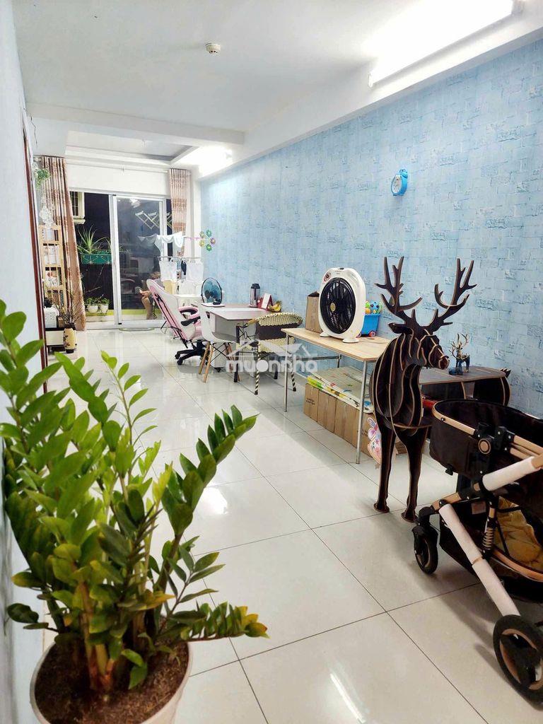 Cho thuê căn hộ 63m², nội thất đầy đủ, view thoáng, nhà sạch sẽ.