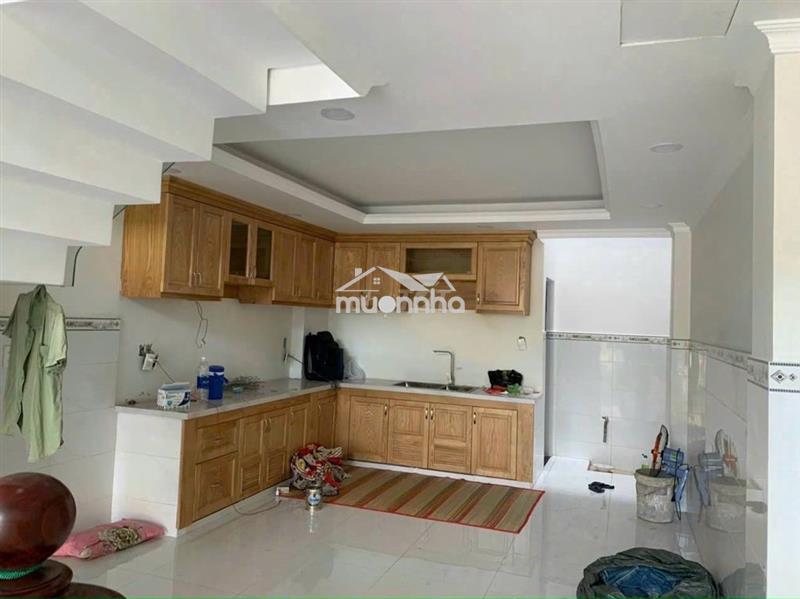 Cho thuê nhà 2 lầu dt 4x15m giá 14,5tr/th, hẻm nhựa 7m đường 18b bhha,