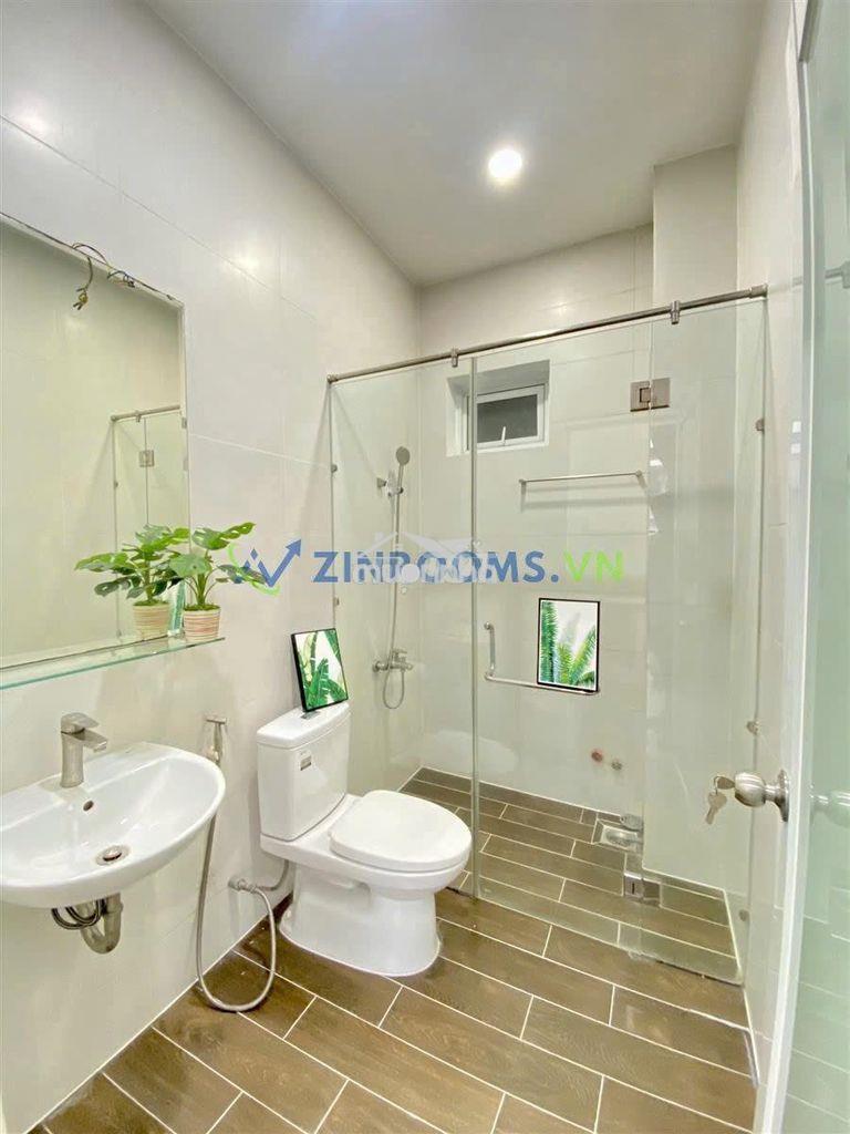 Căn hộ quận 8 cao cấp _ ban công 30m2 siêu thoáng - Ảnh 4