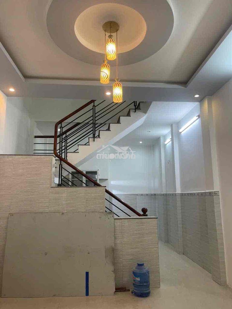 Nhà nguyên căn mới đẹp 2pn chỉ 7tr - Ảnh 2