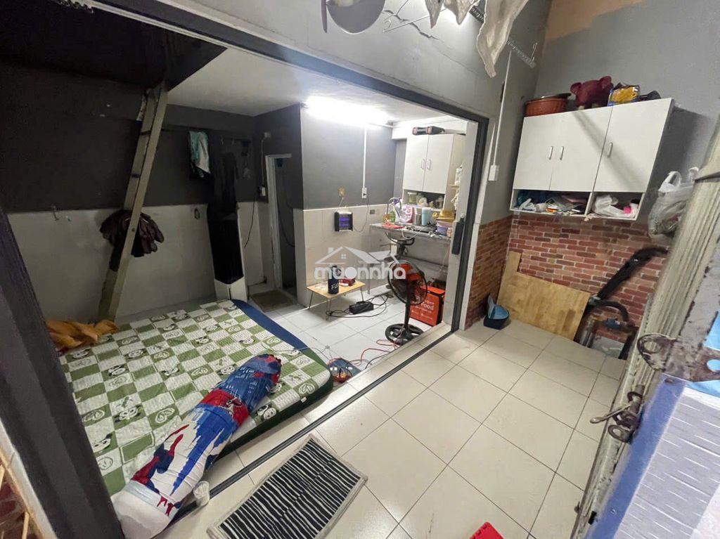 Phòng trọ gần ngã 4 chợ cầu, công viên phần mềm quang trung, dt 26m2 - Ảnh 2