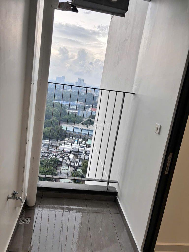 Ch 1pn-1wc nhà trống đối diện aeonmal bd- lk sân golf sông bé - Ảnh 3