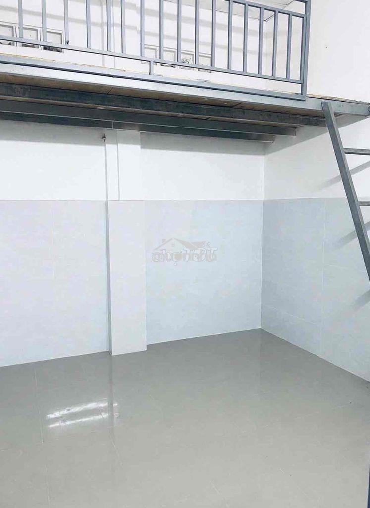 Phòng trọ q12 sạch sẽ - yên tinh, còn p là còn hình nha ạ - Ảnh 4