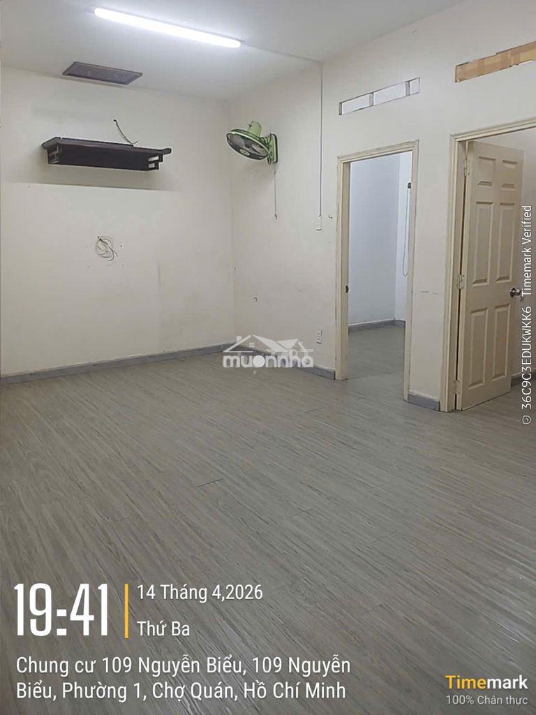 Chung cư 109 nguyễn biểu 61m2 2pn căn góc
