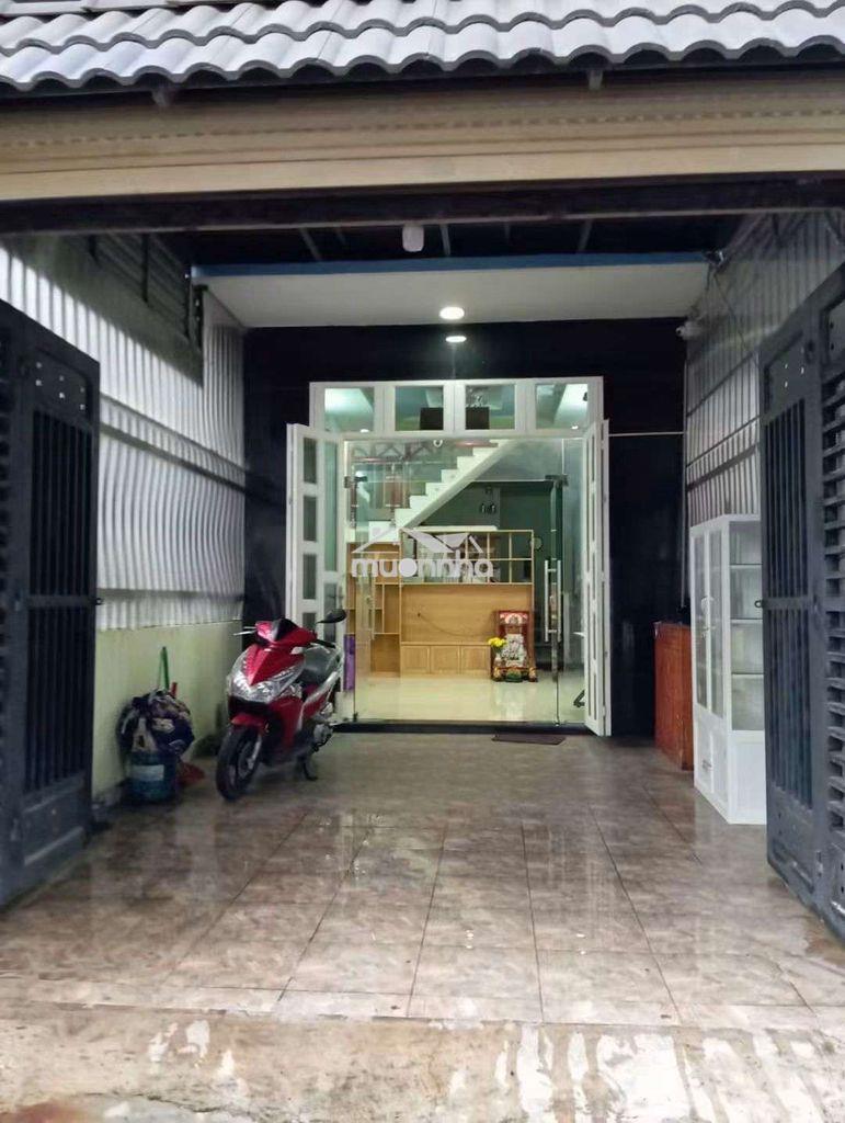 Cho thuê nhà sân xe hơi gần sân vận động đông hoà