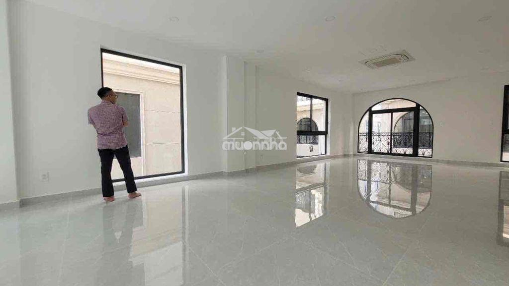Căn góc 3 mặt tiền phố đi bộ, 7x20m (hầm 5 tầng) hoàn thiện mới 100% - 4