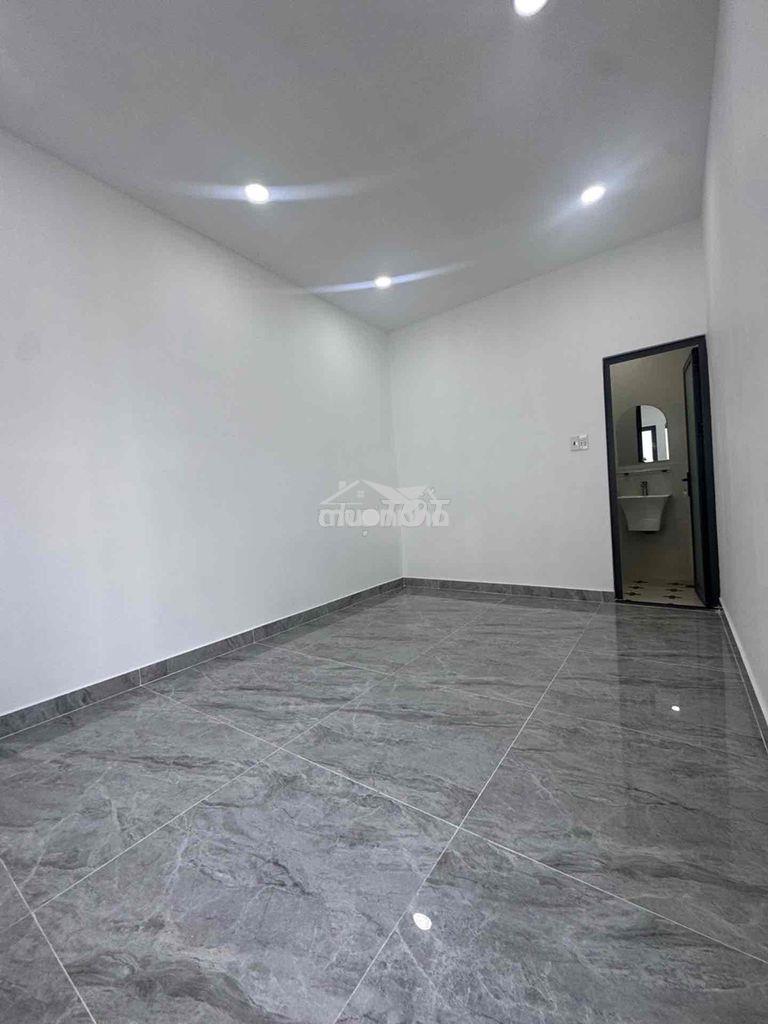Bán nhà hậu giang, sát chợ phú định, 56m2, ngang lớn 8m, 4pn, nhỉnh 4t - 4