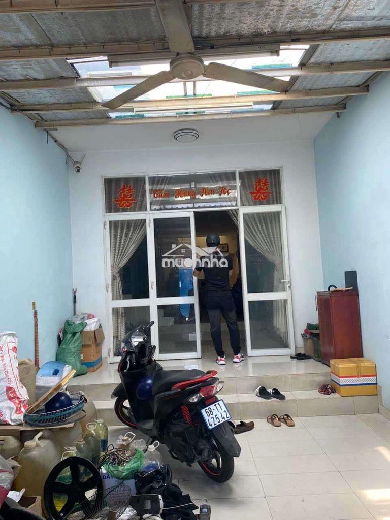 Nhà 2 tầng mặt tiền đường 4❌20 giá tốt tiện ở và kd buôn bán - 3
