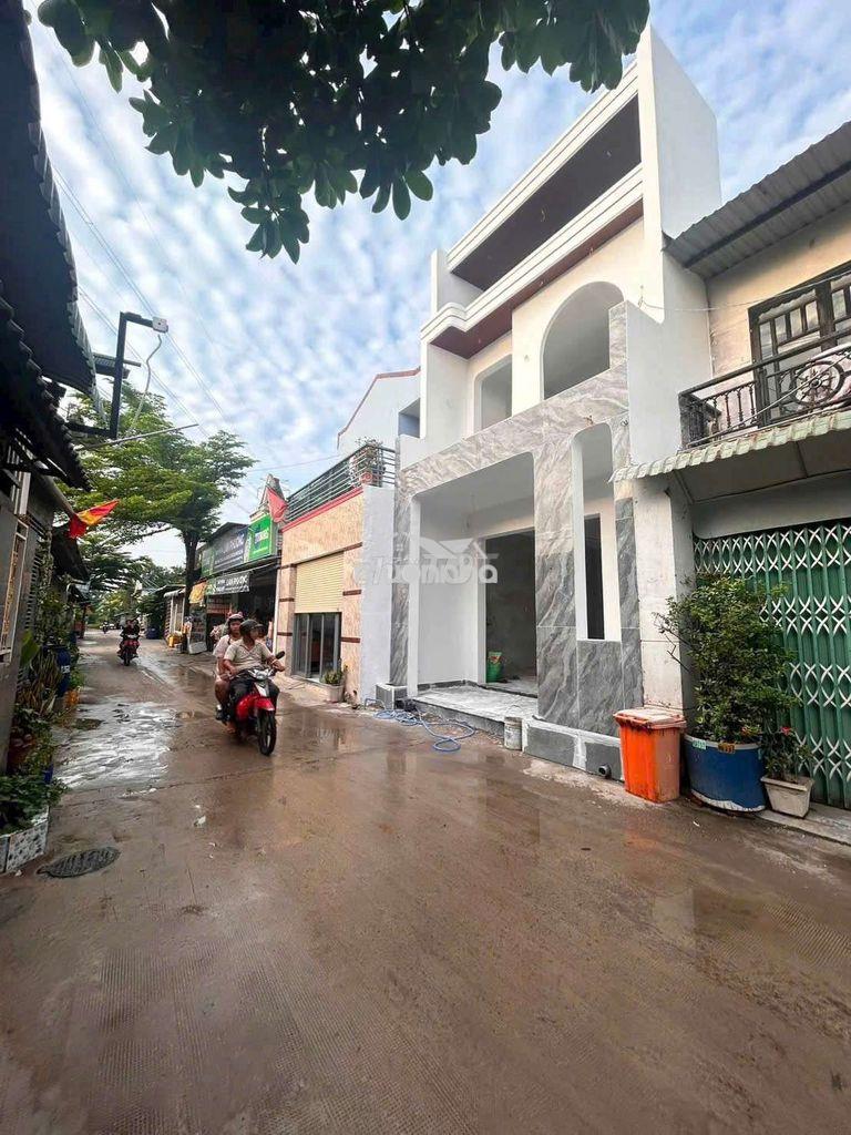Thanh lý nhà mới xây thủ khoa huân p. bình chuẩn sổ sẵn - Ảnh 2