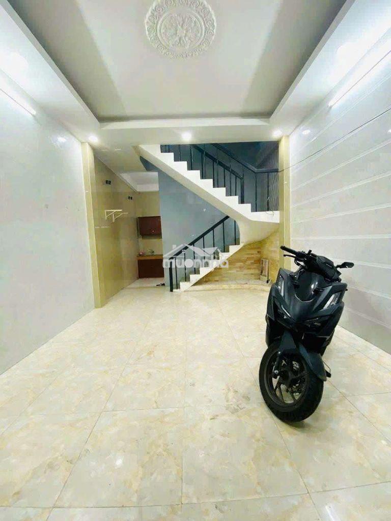 Nhà 2 phòng sát đầm sen