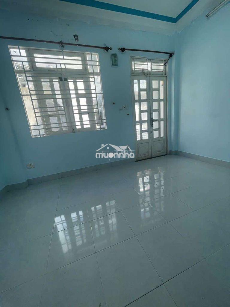 Cho thuê nhà mới, đúc 1 trệt 3 lầu, - cmt8 p15 quận 10 - Ảnh 4