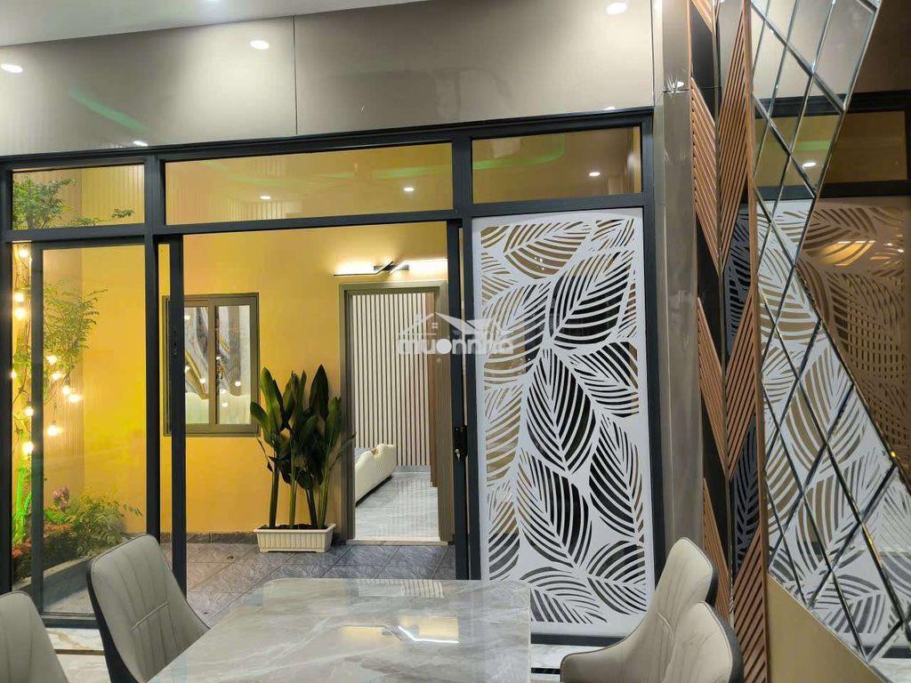 Nhà mốt trệt 2 lầu có sản phơi đồ và sân thượng - Ảnh 4