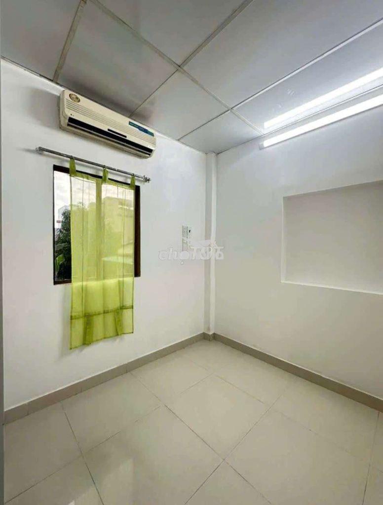 Nhà 60m2. 3pn 2wc. chỉ 6 tr. ngay q3 - Ảnh 2