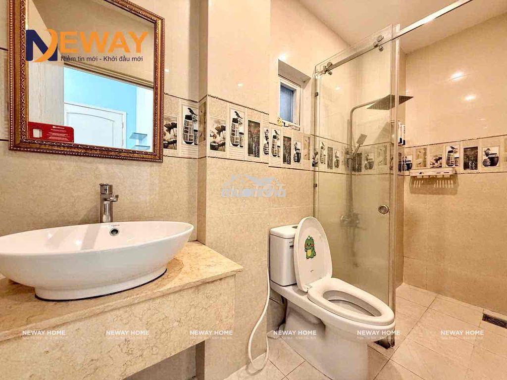 Phòng view kính full nội thất rộng rãi thoáng mát - Ảnh 4