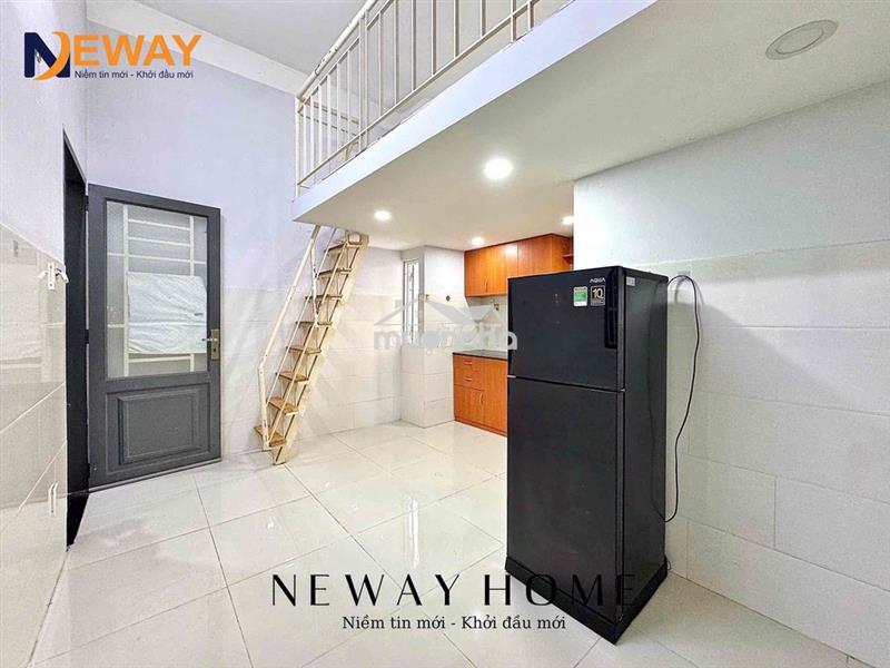 Phòng rộng sẵn nội thất | thang máy | kề đh văn hiến
