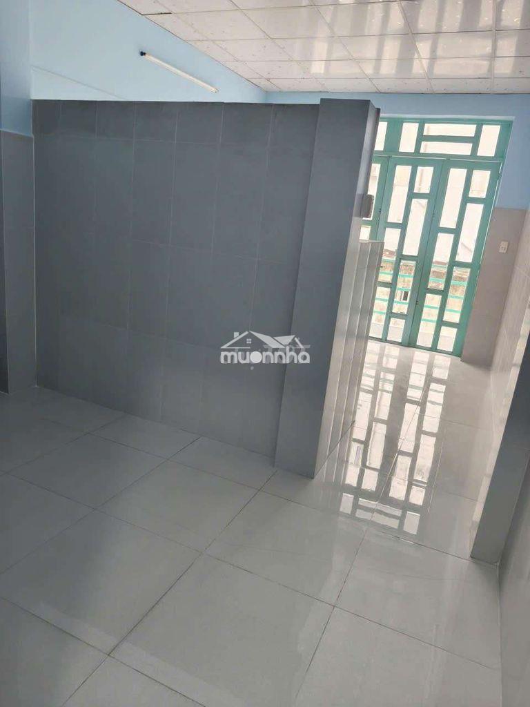 Cho thuê nhà nguyên căn 4 phòng đường lê văn lương  - Ảnh 4