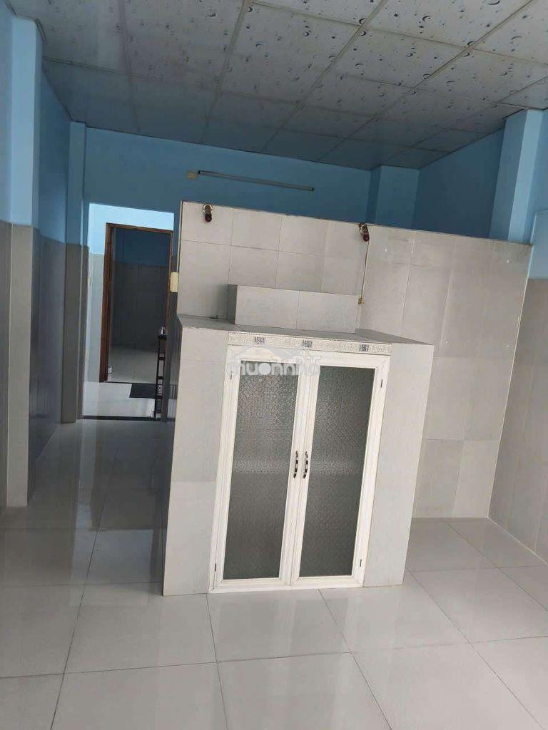 Cho thuê nhà nguyên căn 4 phòng đường lê văn lương  - Ảnh 3
