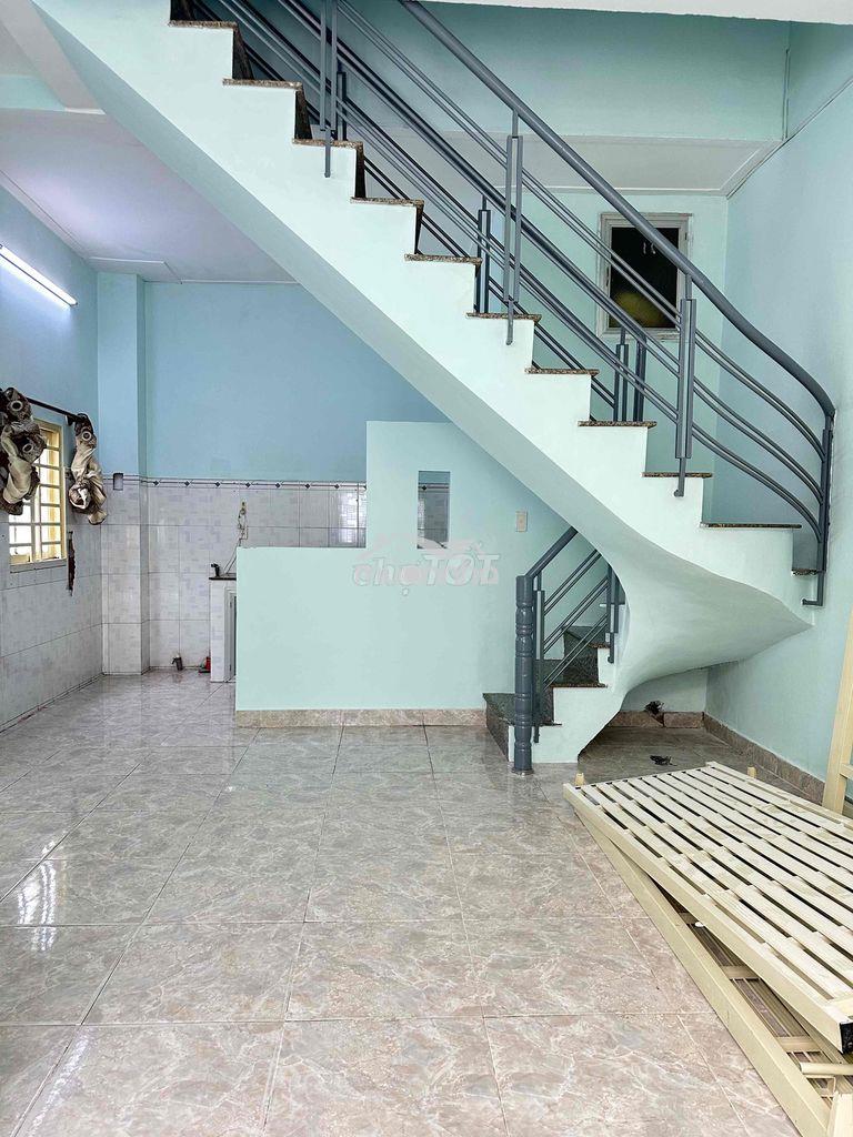 Cho thuê nhà 1 lầu mới 2pn2wc..hẻm 🚗.thớian gần lvk.dt:4,5x9m