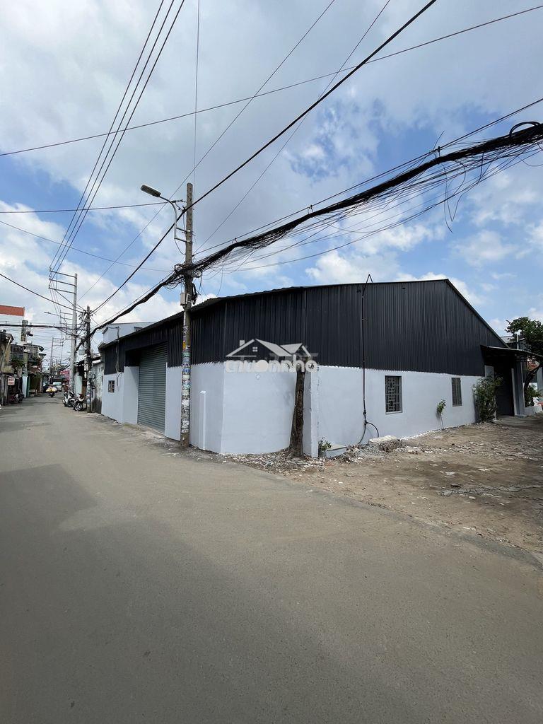 Cho thuê kho xưởng 200m2 hẻm xe tải nguyễn văn quá 10tr/tháng