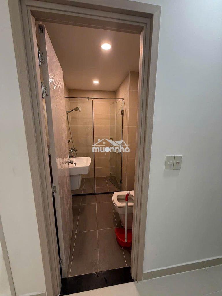 Chung cư 8x đầm sen có sổ hồng sẵn, 1 phòng ngủ cần bán đường tô hiệu - Ảnh 2