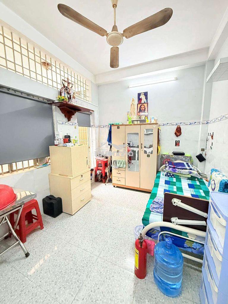 Trung tâm phú nhuận, 5pn, ngang gần 4m, btct 4 tầng, gần sân bay. - Ảnh 4