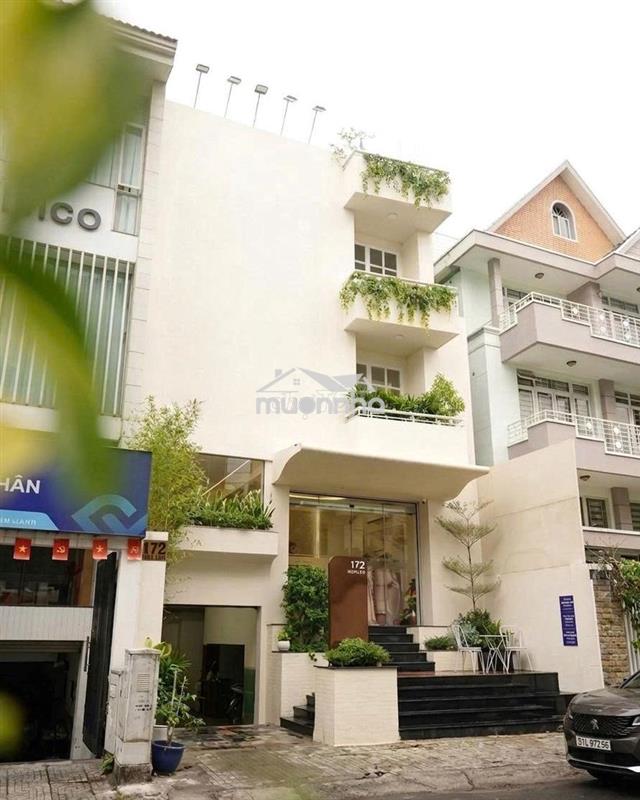 Mặt tiền hoa mai, p2, phú nhuận ngay khu phan xích long sầm uất